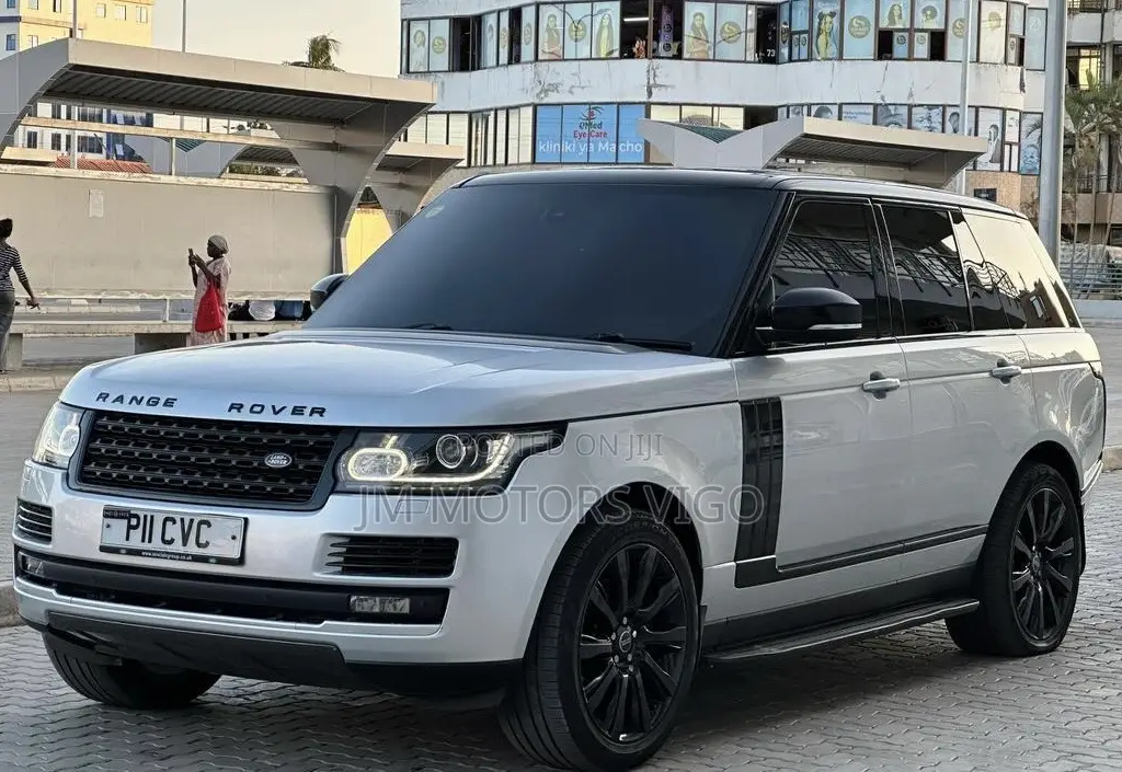 Land Rover Range Rover Vogue 2014 Silver