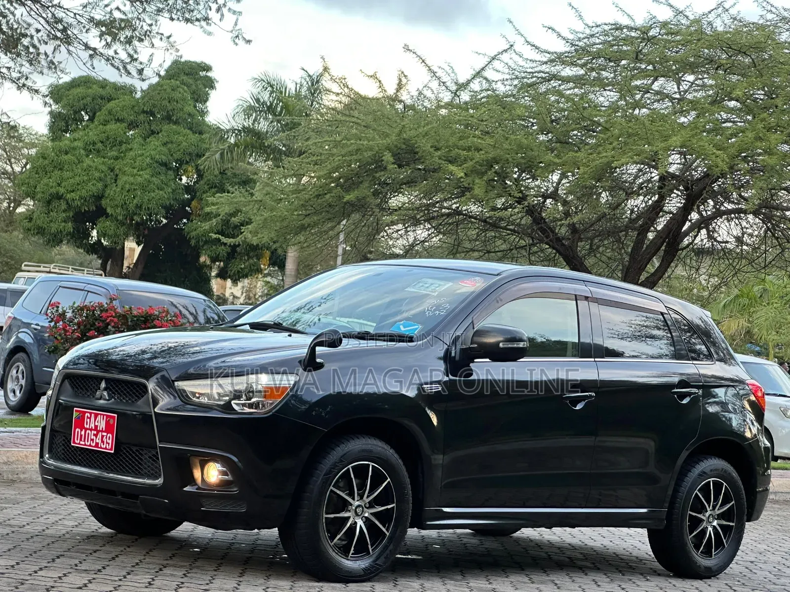 Mitsubishi RVR 2013 Black