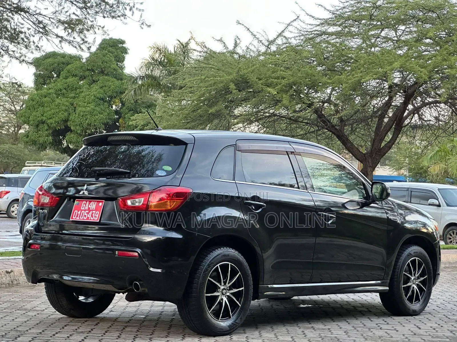 Mitsubishi RVR 2013 Black