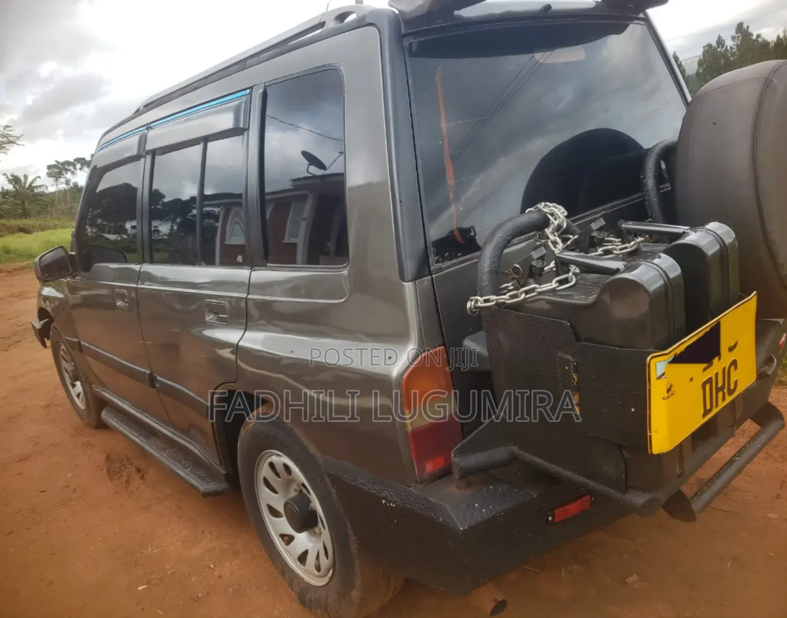 Suzuki Escudo 2000 Gray