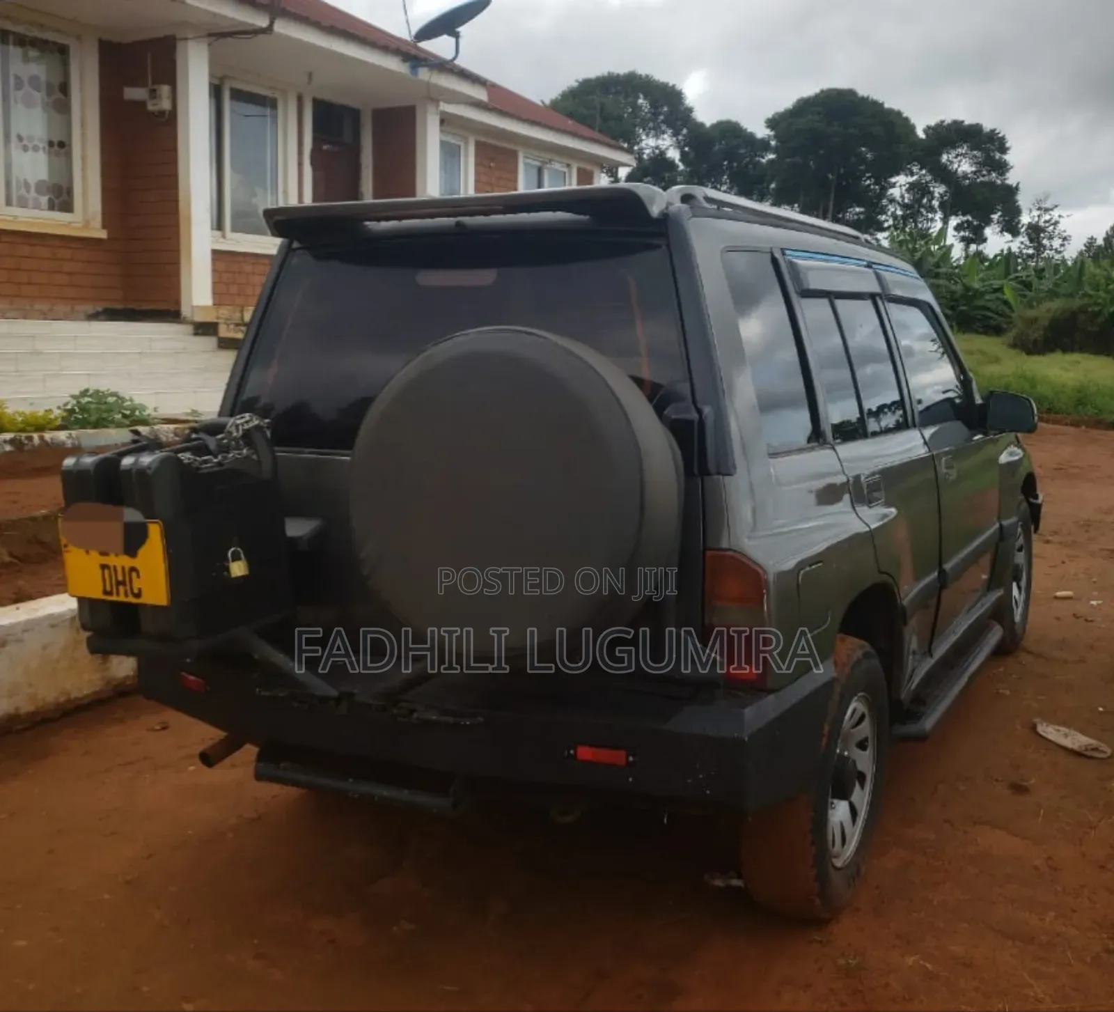 Suzuki Escudo 2000 Gray