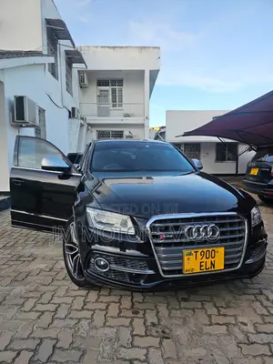 Audi SQ5 3.0T Premium Plus AWD 2015 Black