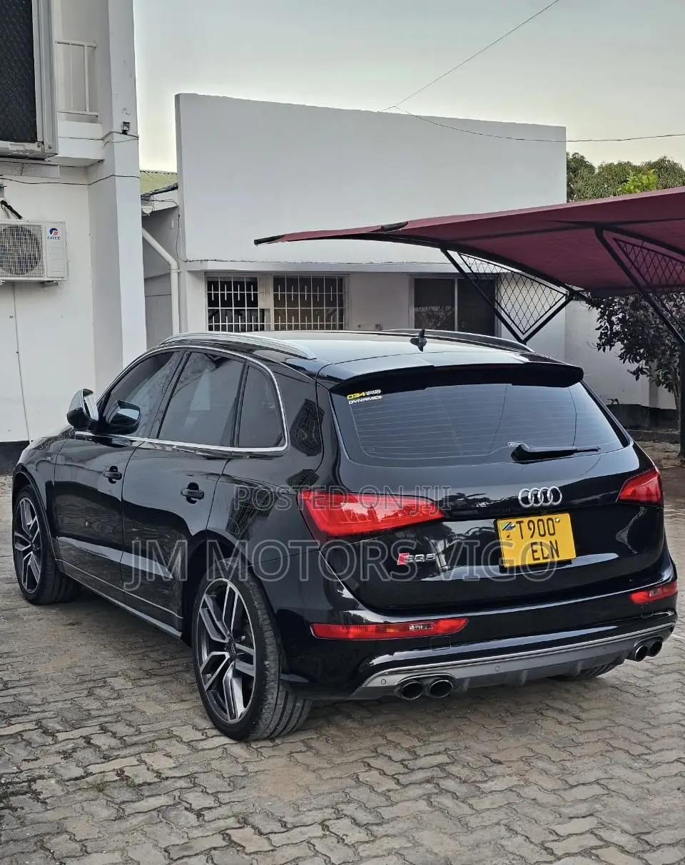 Audi SQ5 3.0T Premium Plus AWD 2015 Black