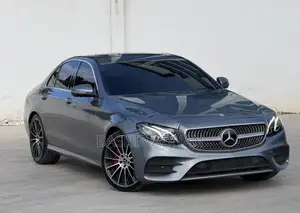 Mercedes-Benz E200 2017 Teal