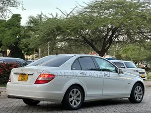 Mercedes-Benz C-Class 2009 White
