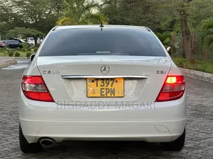 Mercedes-Benz C-Class 2009 White