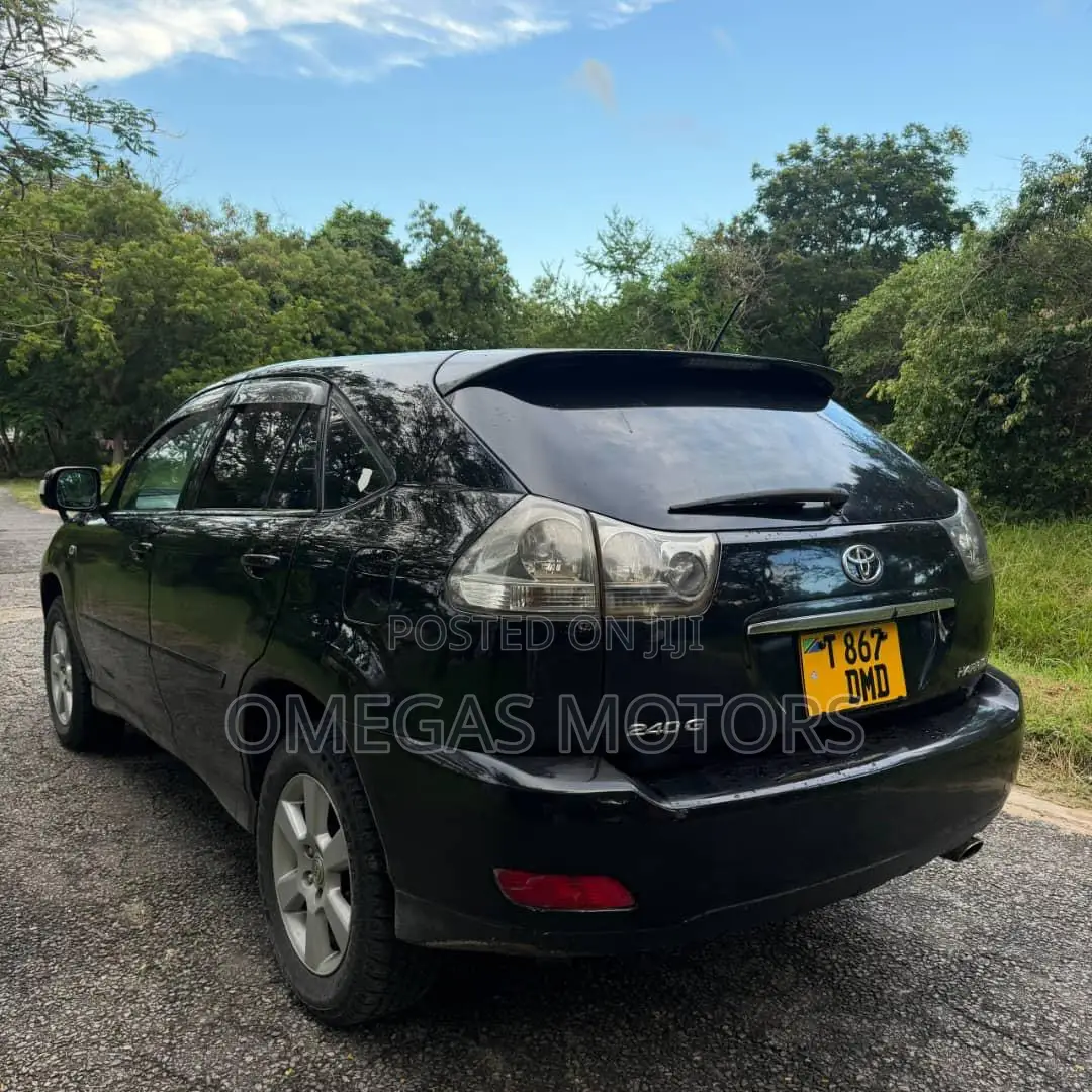 Toyota Harrier 2.4 2006 Black