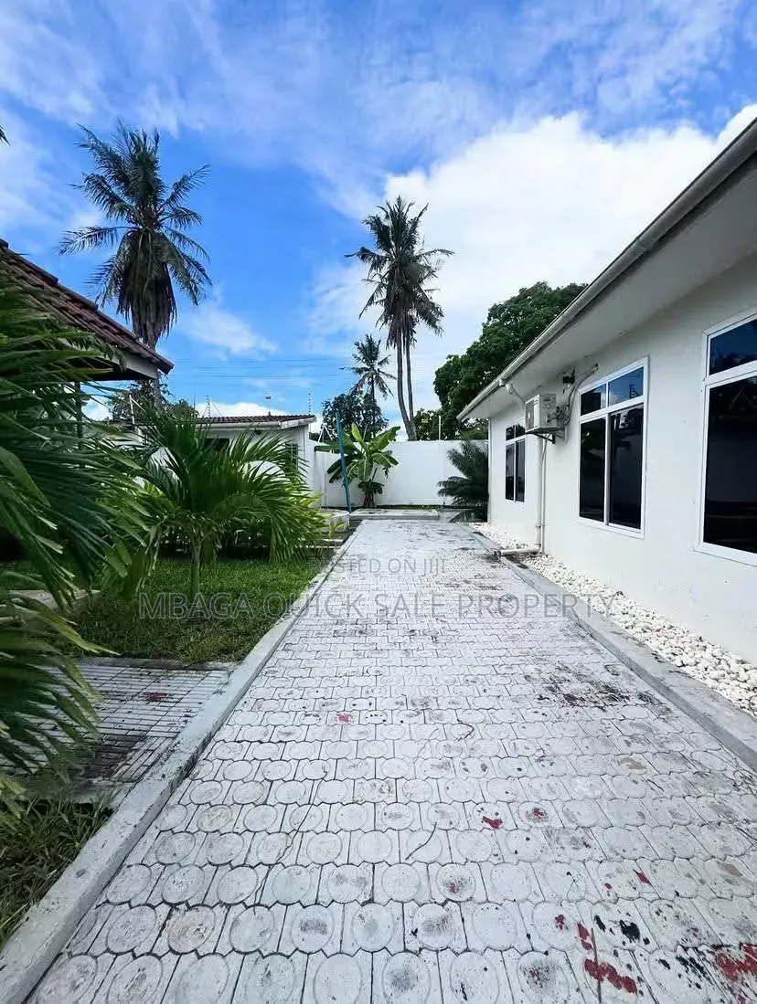 3bdrm House in Mbezi Beach for rent