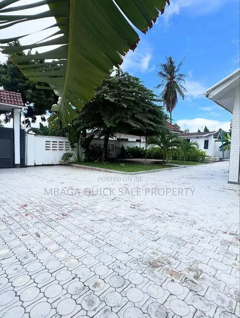 3bdrm House in Mbezi Beach for rent