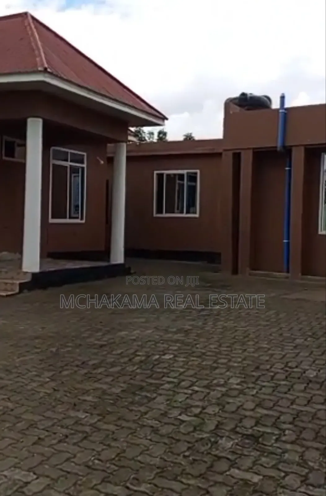 Furnished 11bdrm Apartment in Mchakama Real Estate, Bunju for sale