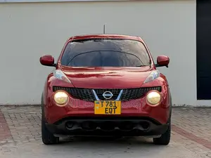 Nissan Juke 2011 Red