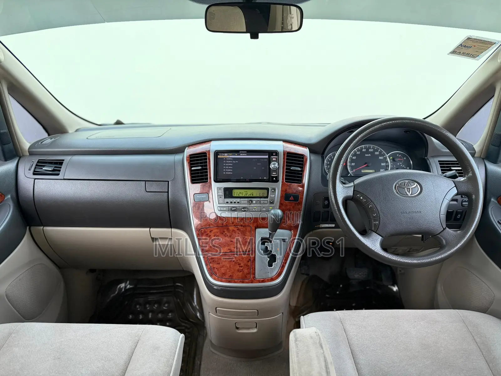 Toyota Alphard 2004 Silver