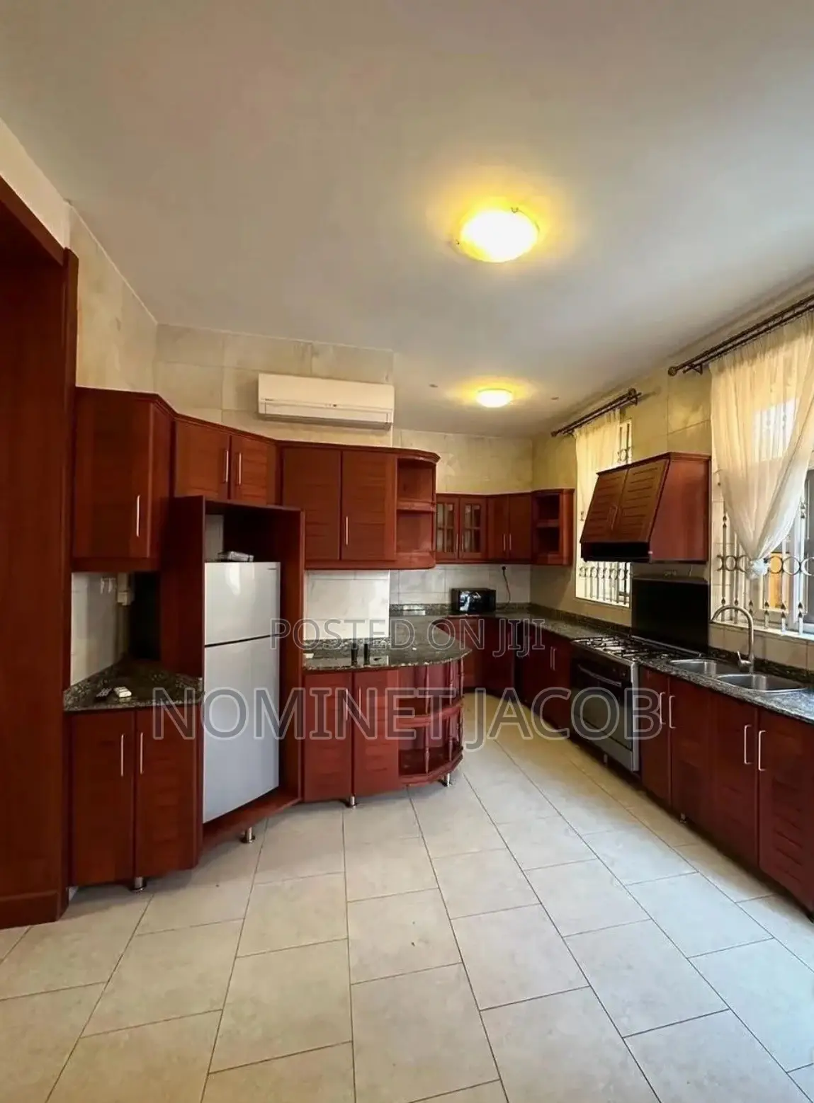 4bdrm Villa in Mbezi Beach Dar Es for rent