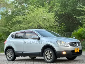 Nissan Dualis 2010 Silver