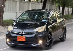 Toyota Ractis 2011 Black