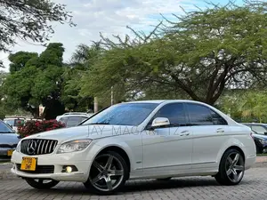 Mercedes-Benz C-Class 2008 White