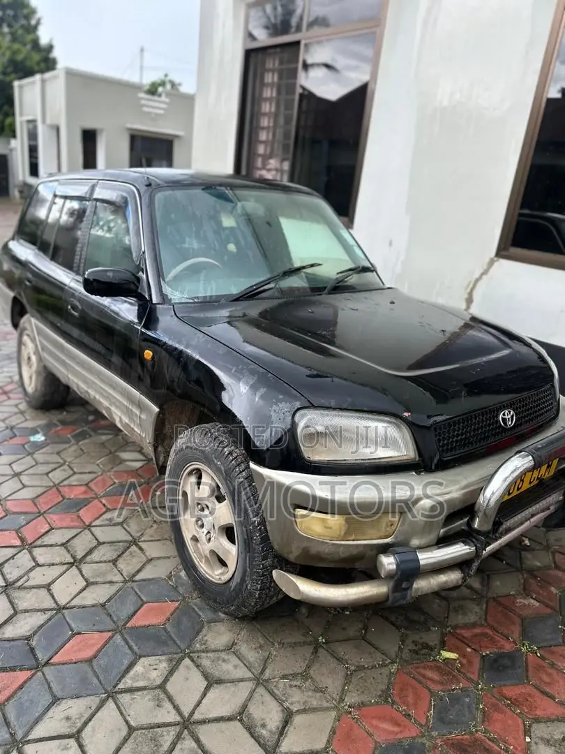 Toyota RAV4 Base FWD 2001 Black