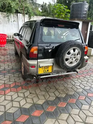 Toyota RAV4 Base FWD 2001 Black