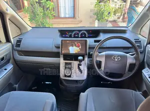 Toyota Noah 2009 Black