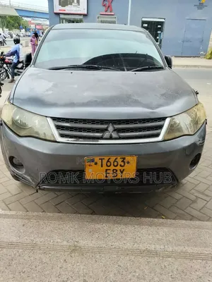 Mitsubishi Outlander 2008 Matt Black