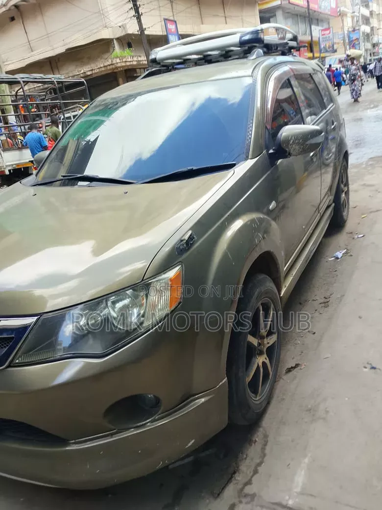 Mitsubishi Outlander 2008 Gold