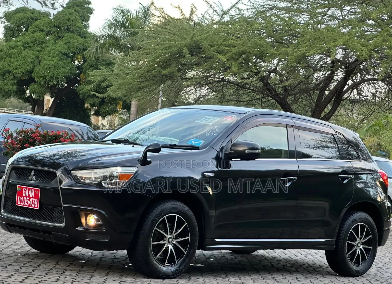 Mitsubishi RVR 2013 Black