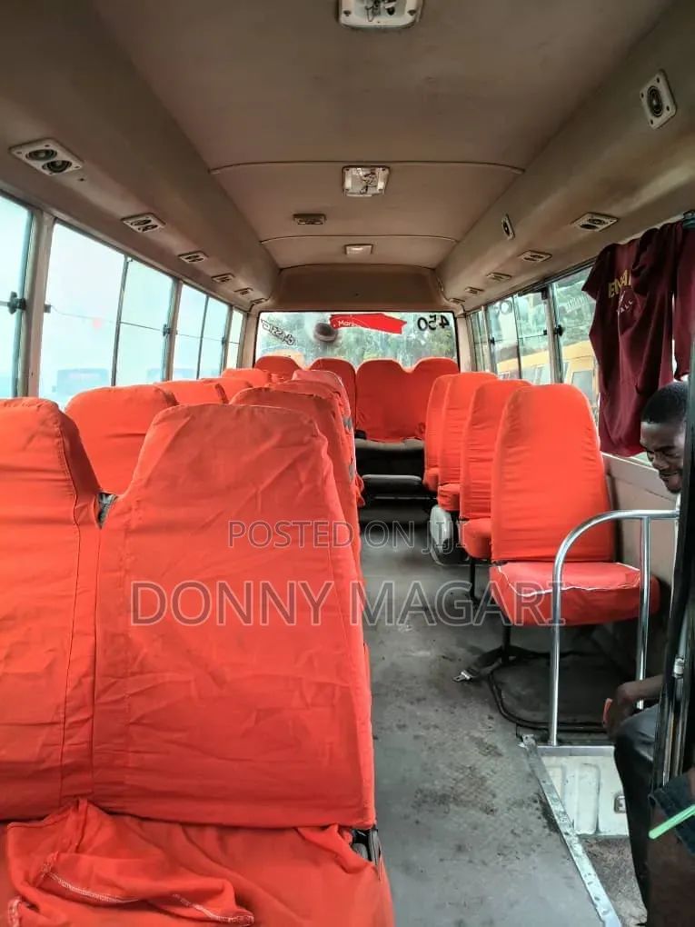 Toyota Coaster 2004 White