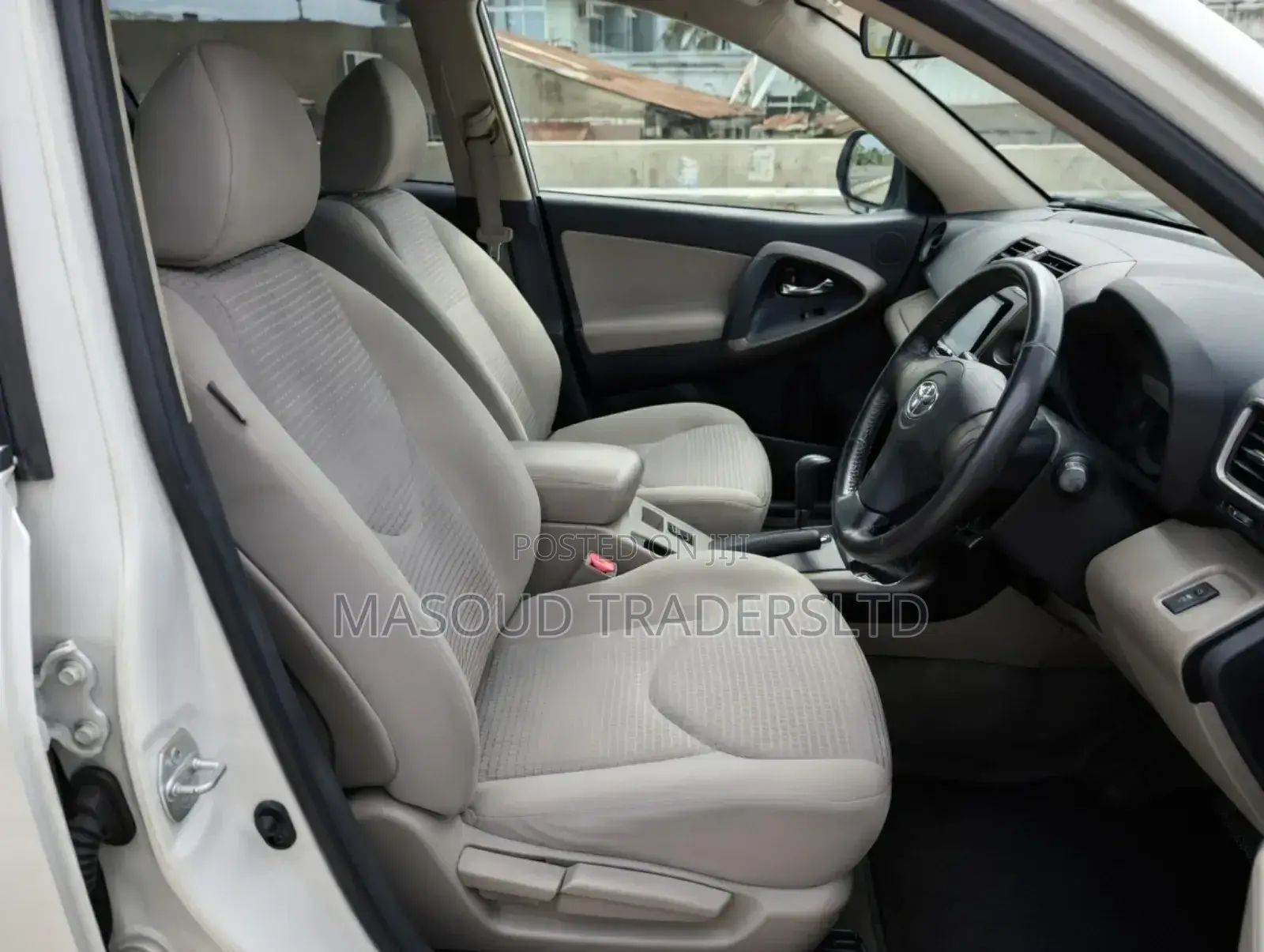 Toyota Vanguard 2007 White