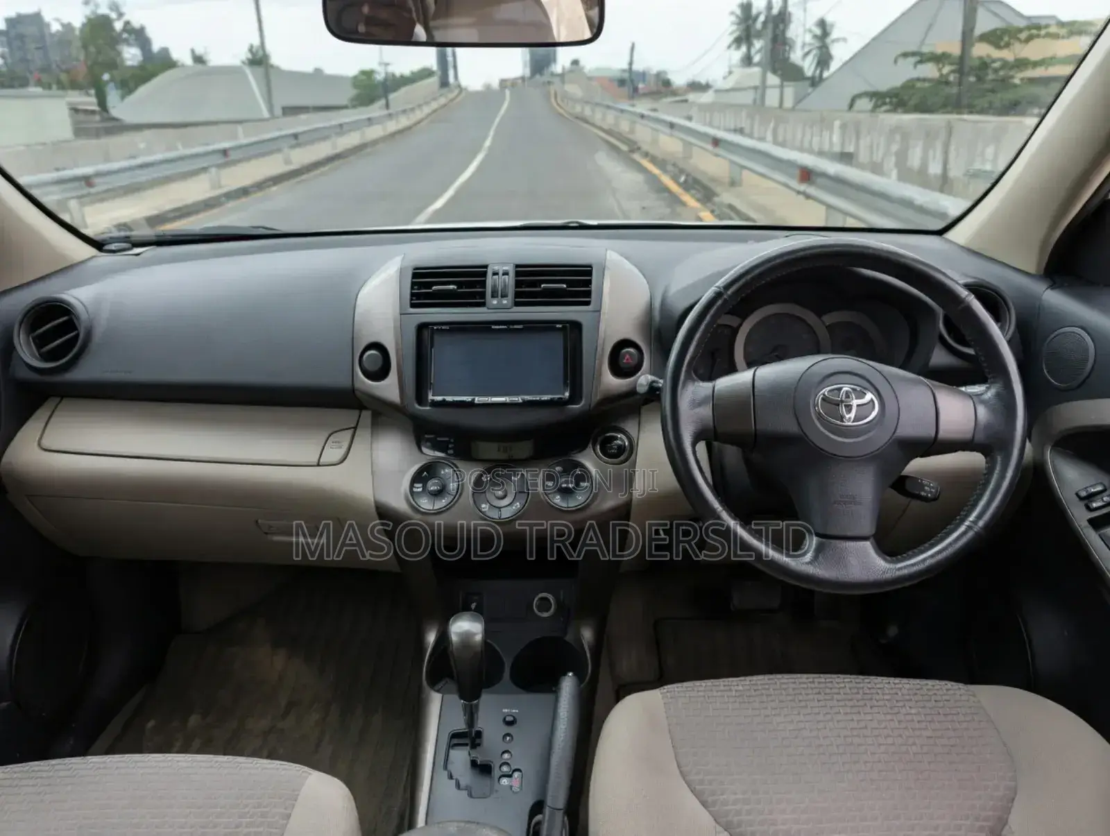Toyota Vanguard 2007 White