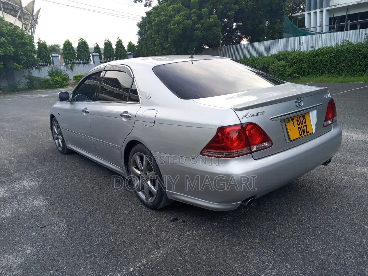 Toyota Crown 2006 Silver