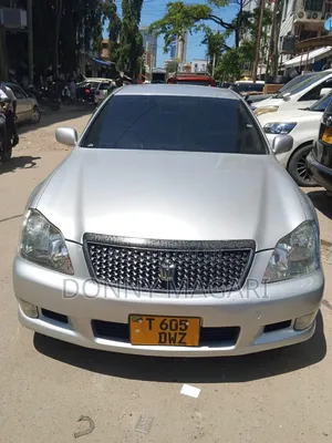 Toyota Crown 2006 Silver