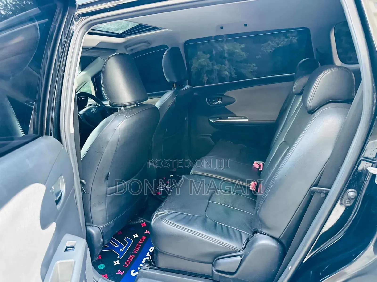 Toyota Wish 2011 Black