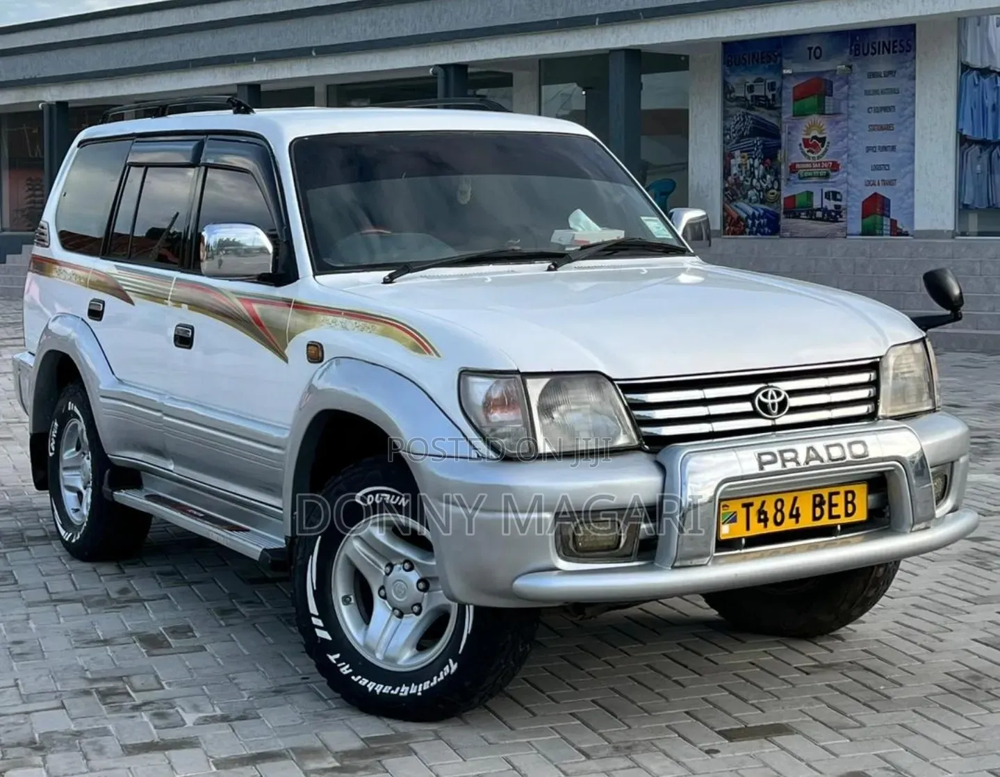 Toyota Land Cruiser Prado 2005 White