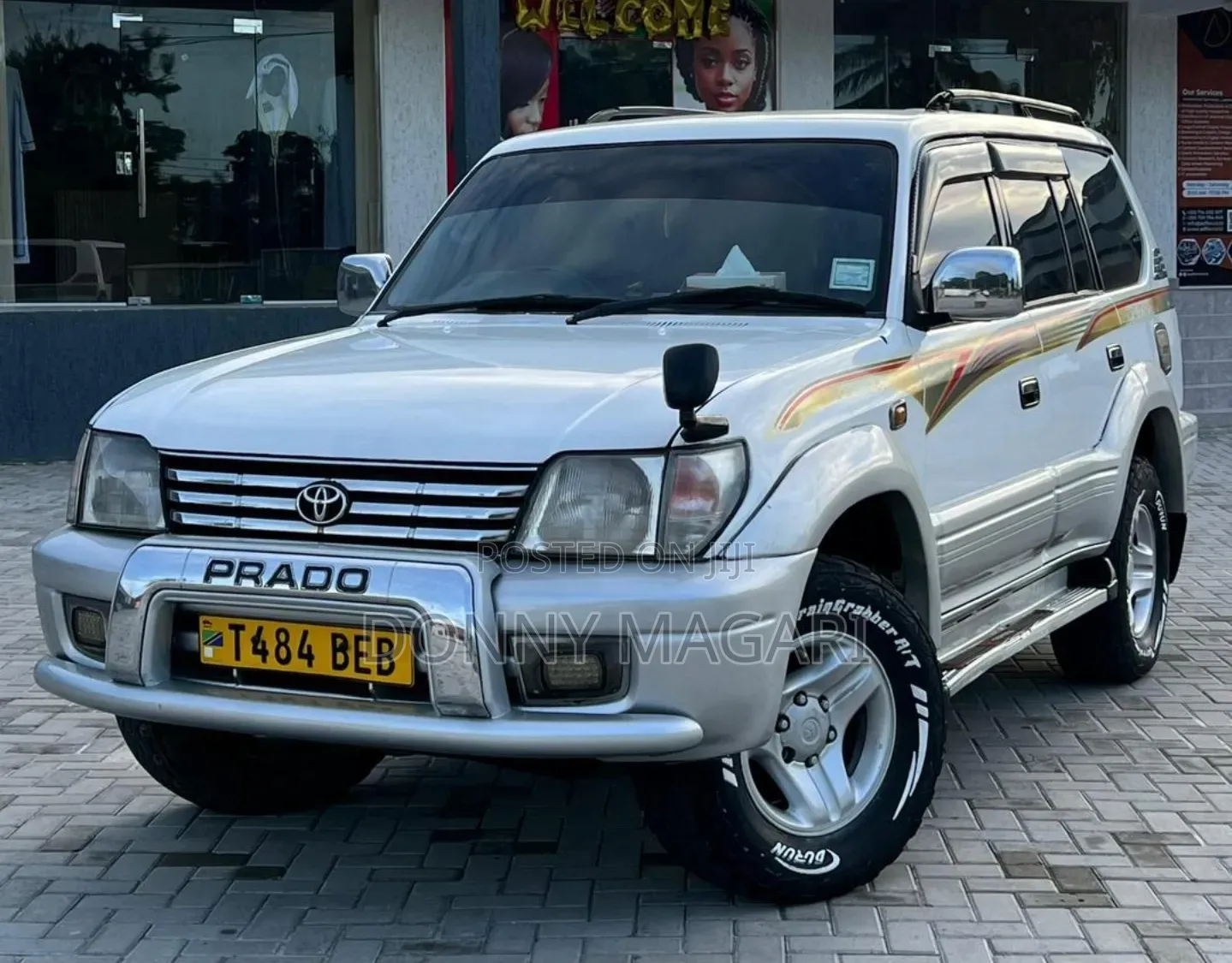 Toyota Land Cruiser Prado 2005 White