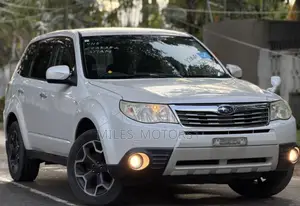 Subaru Forester 2009 White