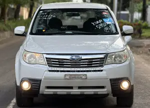 Subaru Forester 2009 White