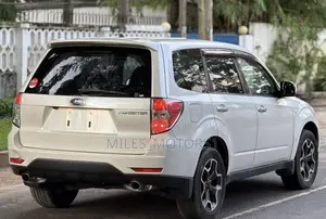 Subaru Forester 2009 White