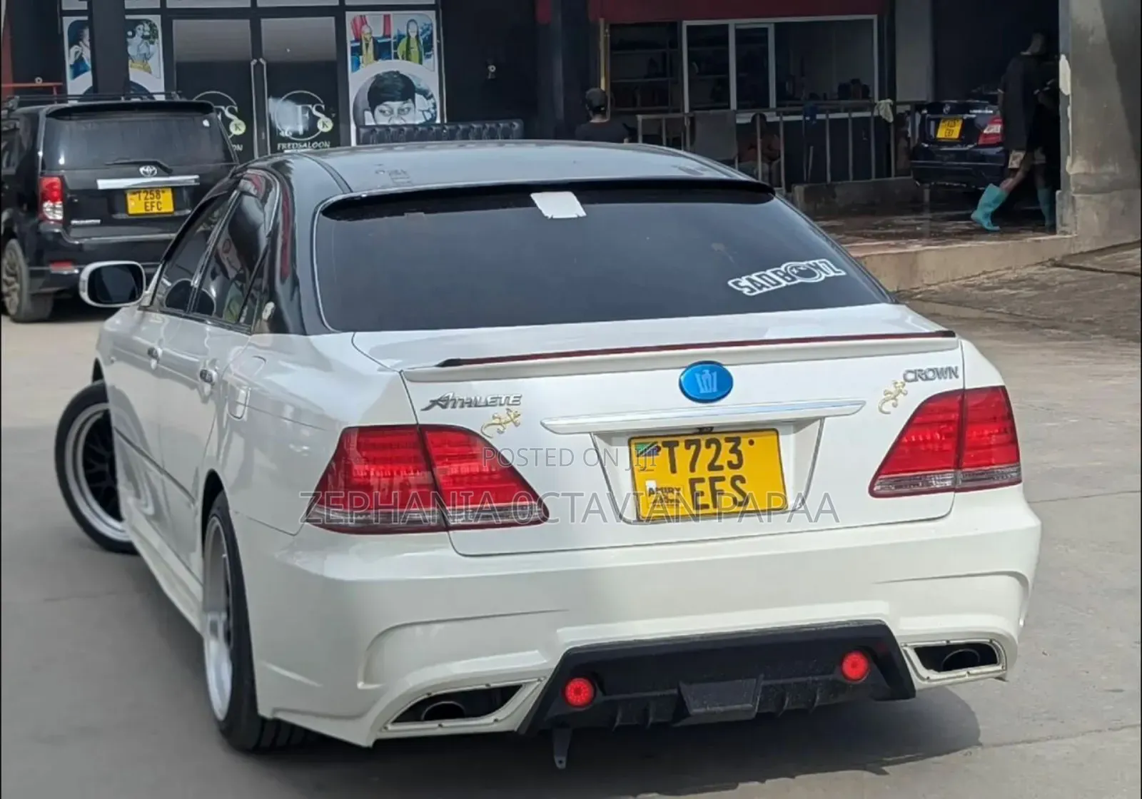 Toyota Crown Royale 2005 White