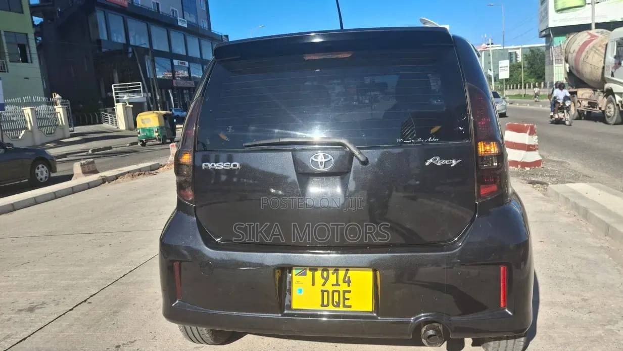 Toyota Passo 1.3 FWD 2006 Black