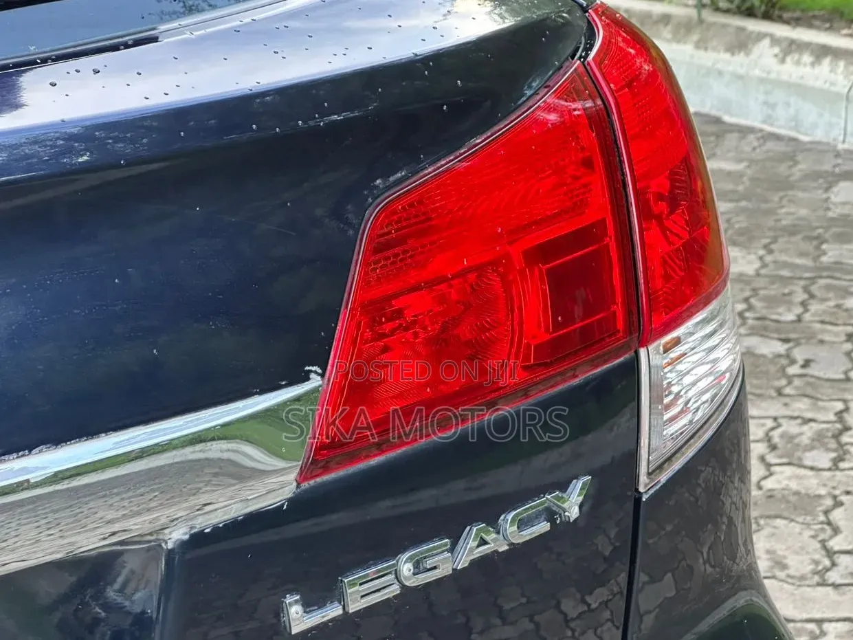 Subaru Legacy 2.5i 2013 Black