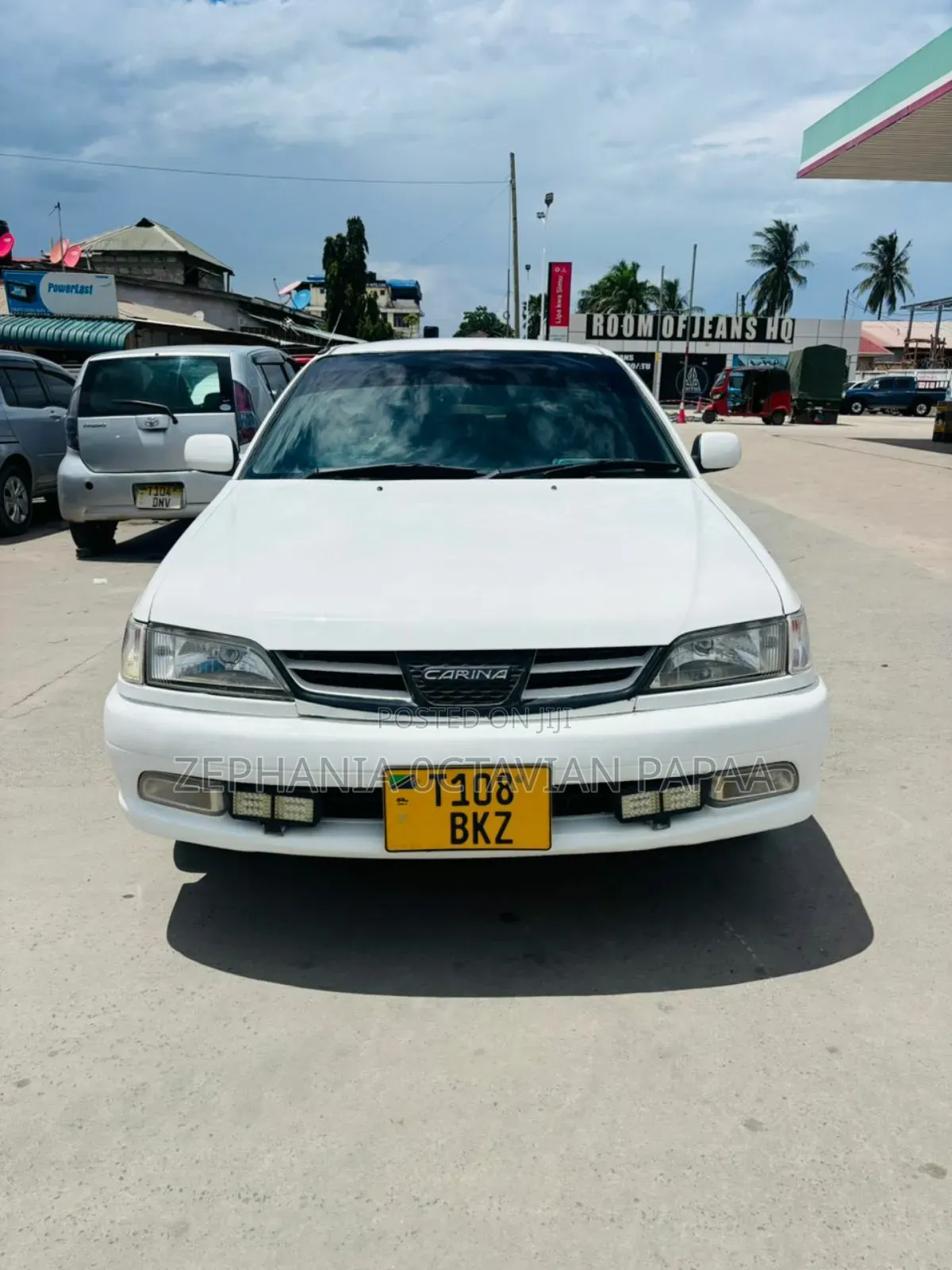 Toyota Carina 2001 White