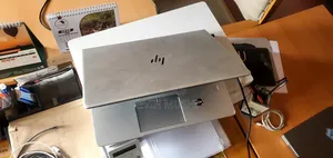 Laptop HP EliteBook 735 8GB AMD Ryzen 3 SSD 256GB