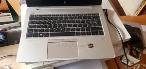 Laptop HP EliteBook 735 8GB AMD Ryzen 3 SSD 256GB