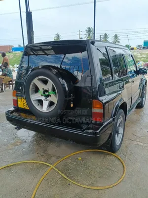 Suzuki Escudo 1998 Black