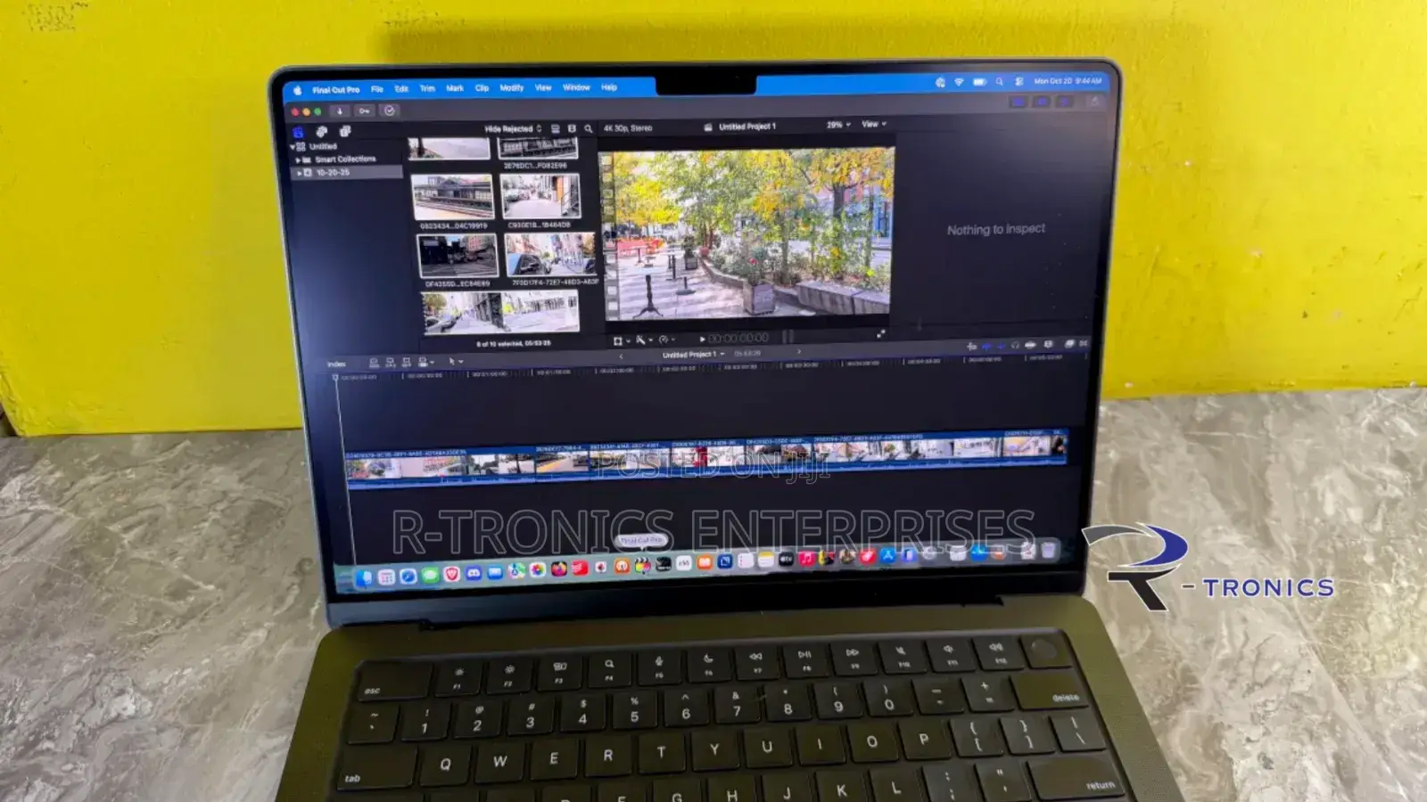 New Laptop Apple MacBook Pro 2025 M5 14-inch 16GB Apple M5 SSD 512GB