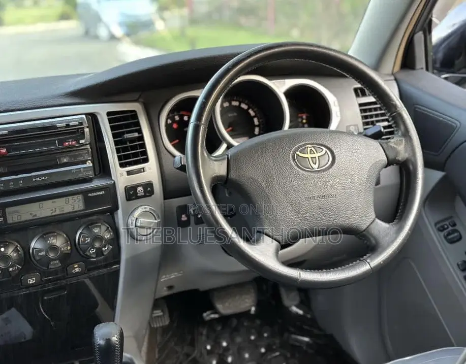 Toyota Hilux Surf 2008 Black
