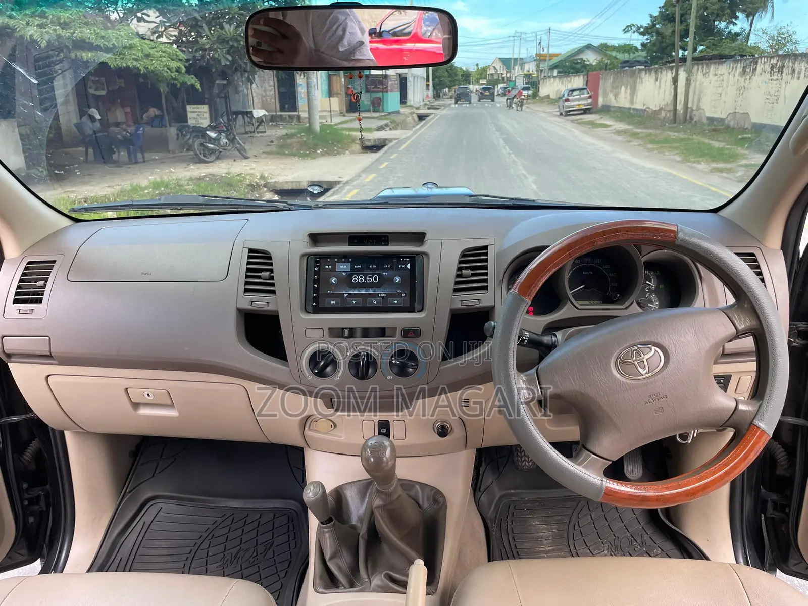 Toyota Hilux 2009 Black