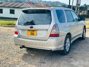 Subaru Forester 2004 Silver
