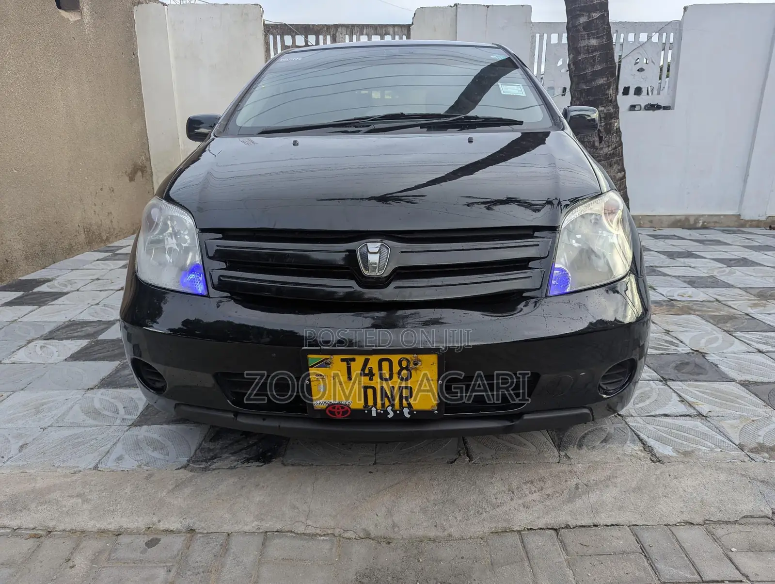 Toyota IST 2004 Black