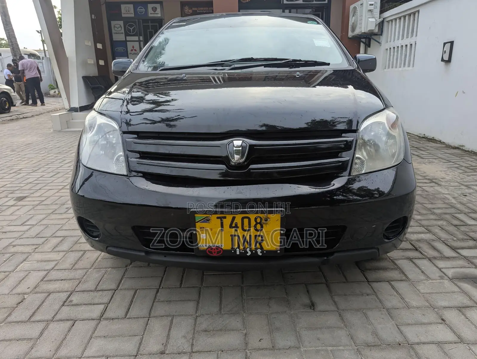 Toyota IST 2004 Black